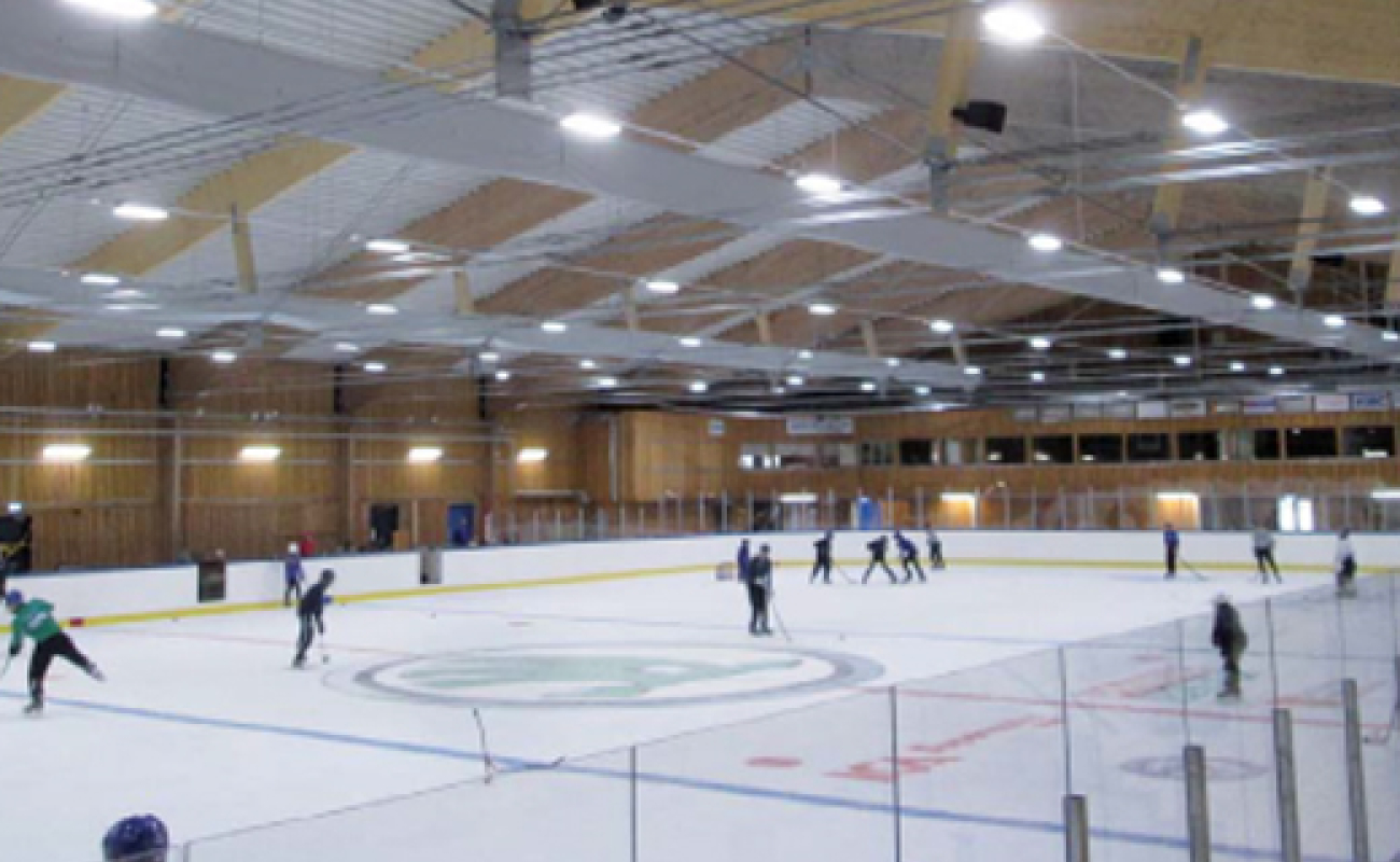 CO2 en détente directe et en cycle transcritique : l’avenir des patinoires ?