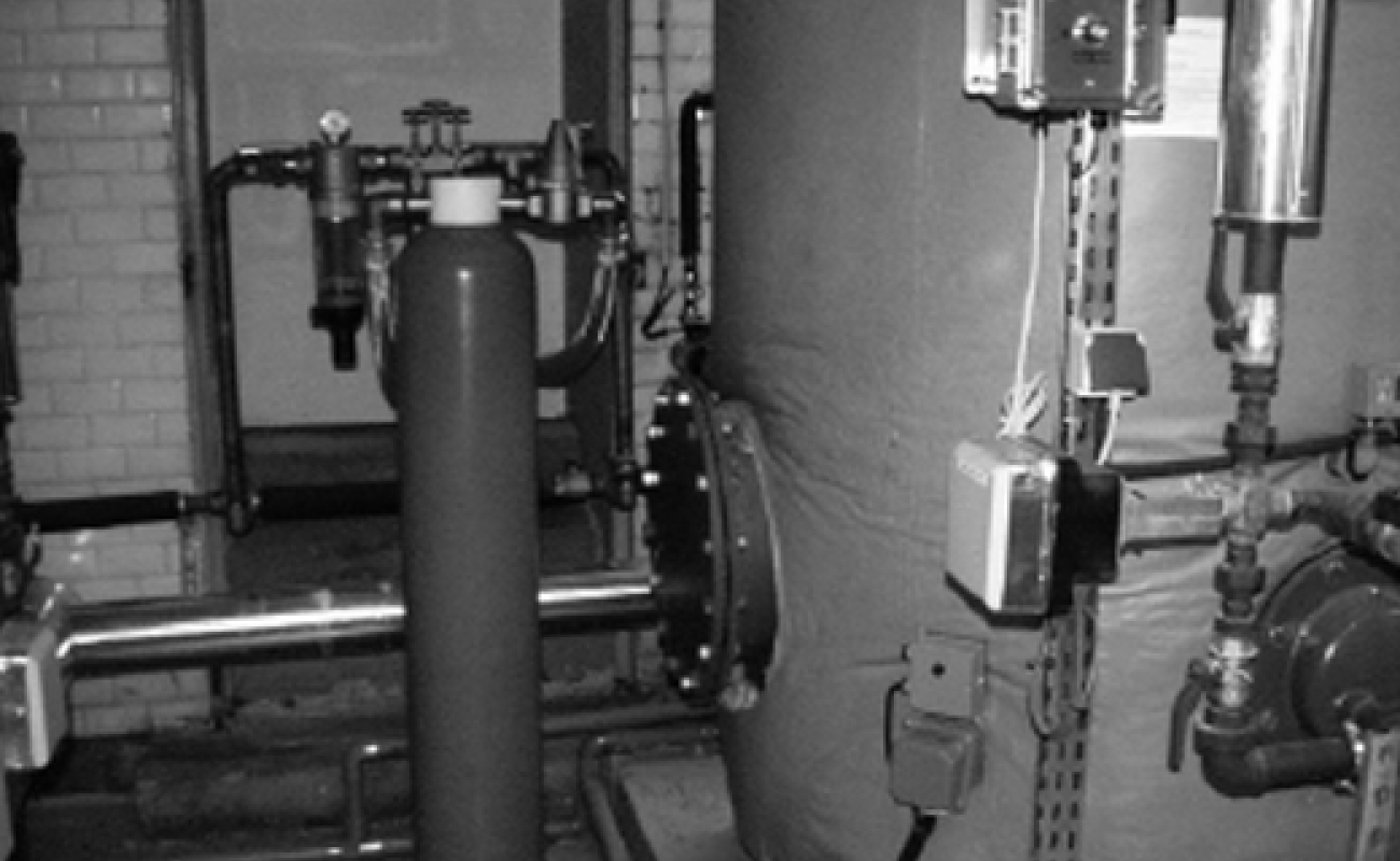 Traitement catalytique sur l’eau froide d’une production d’ECS