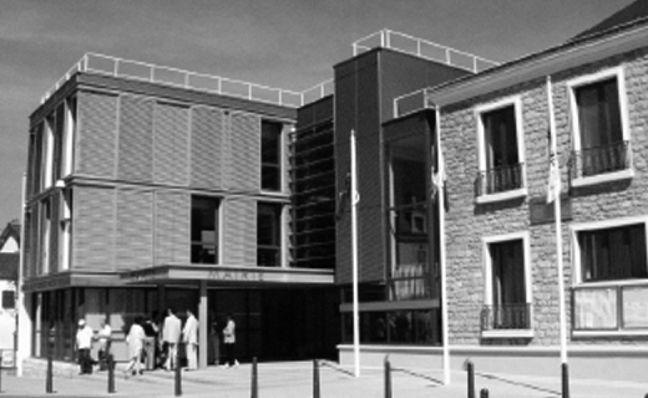 La mairie des Mureaux certifiée “NF bâtiments tertiaires démarche HQE”