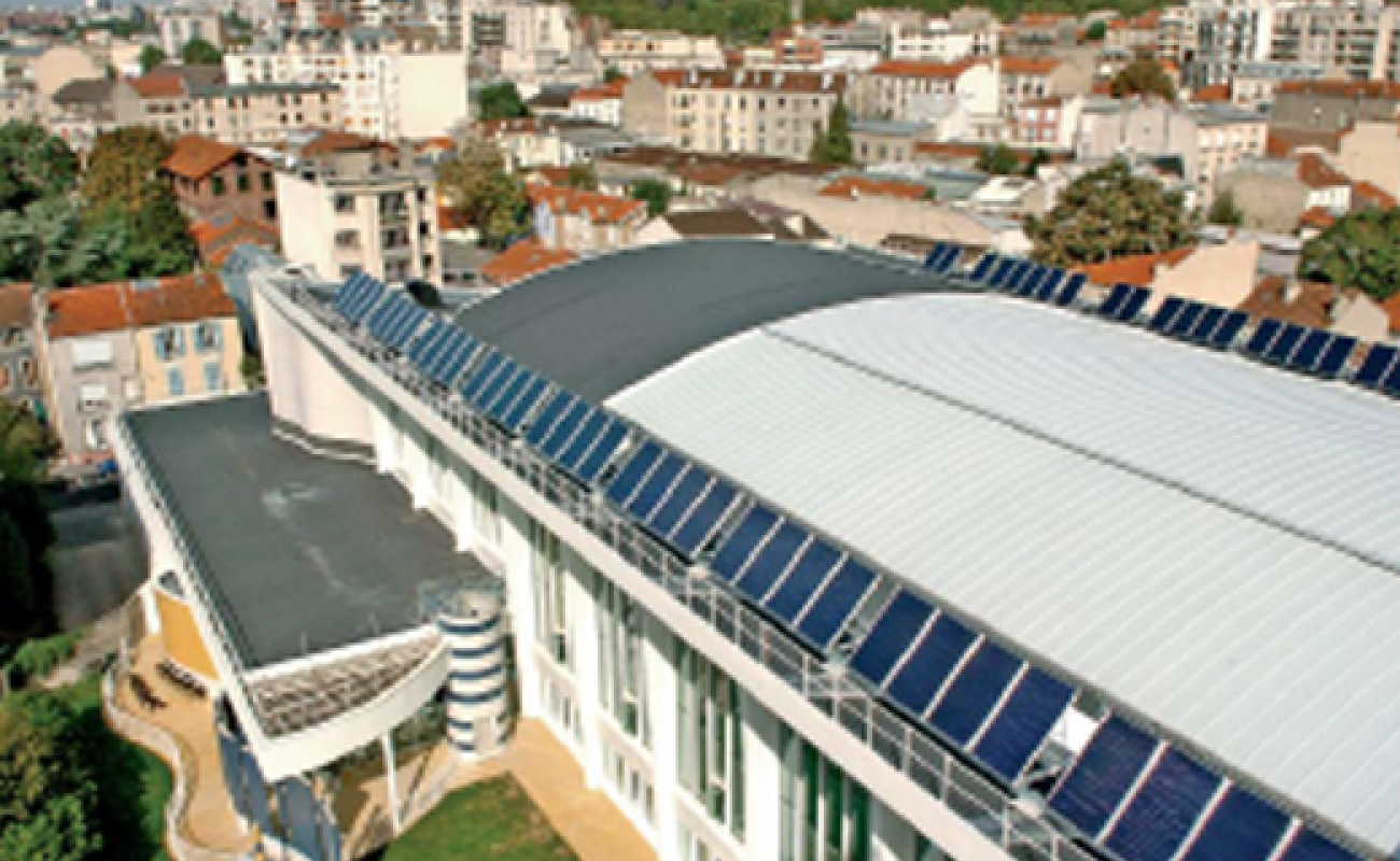 La piscine de Montreuil (93) fait peau neuve pour réduire sa facture énergétique