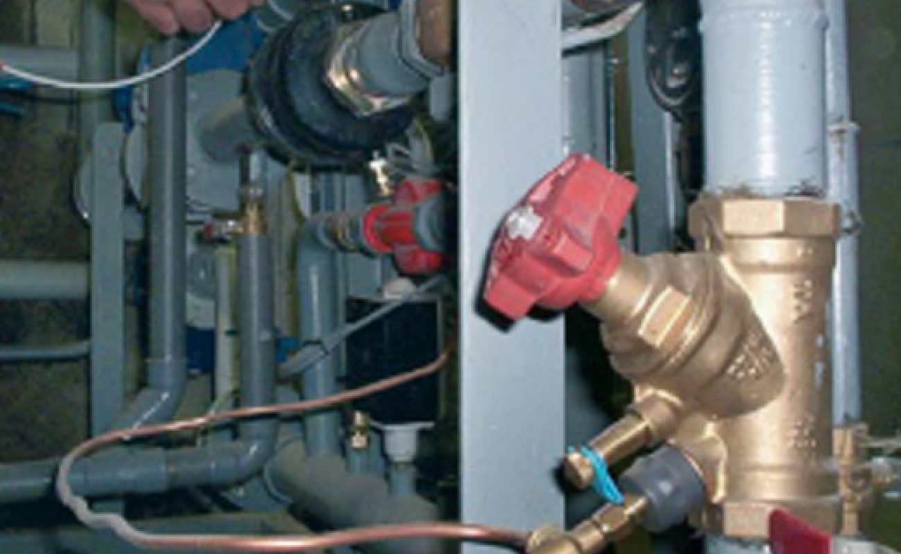Peut-on utiliser des vannes de régulation de débit pour équilibrer une installation de chauffage existante ?