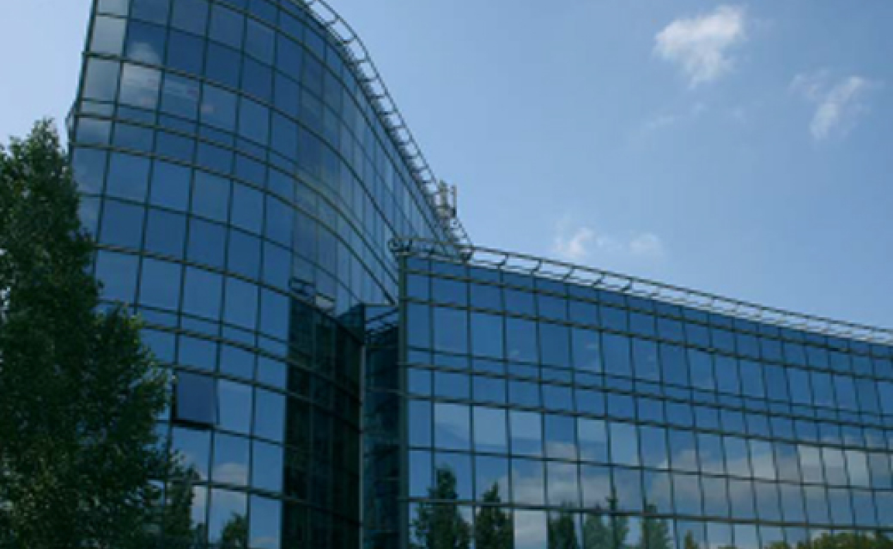 VAV ou DRV, une alternative intéressante dans une rénovation de 5000 m2 de bureaux