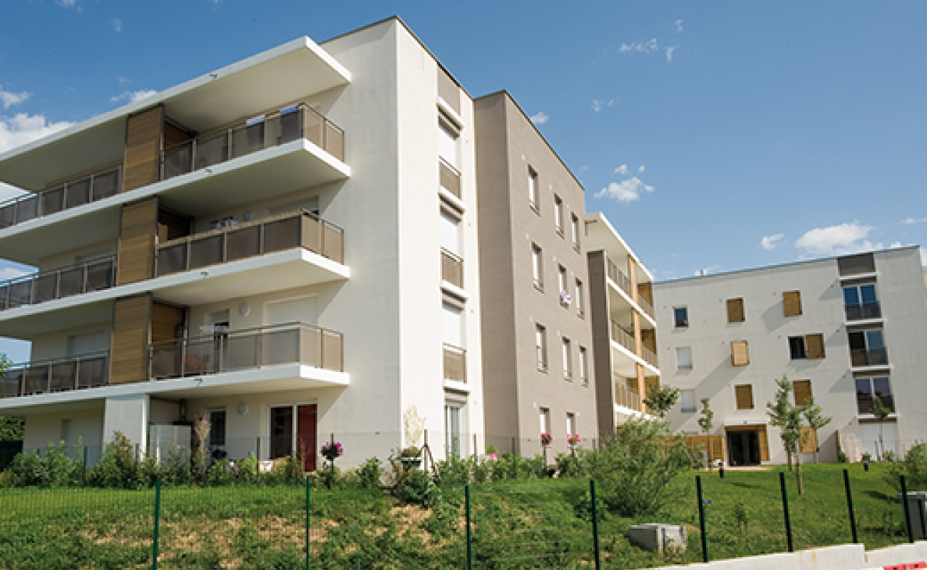 Résidence Cheminote à Villefranche-sur-Saône : optimiser une installation gaz et solaire
