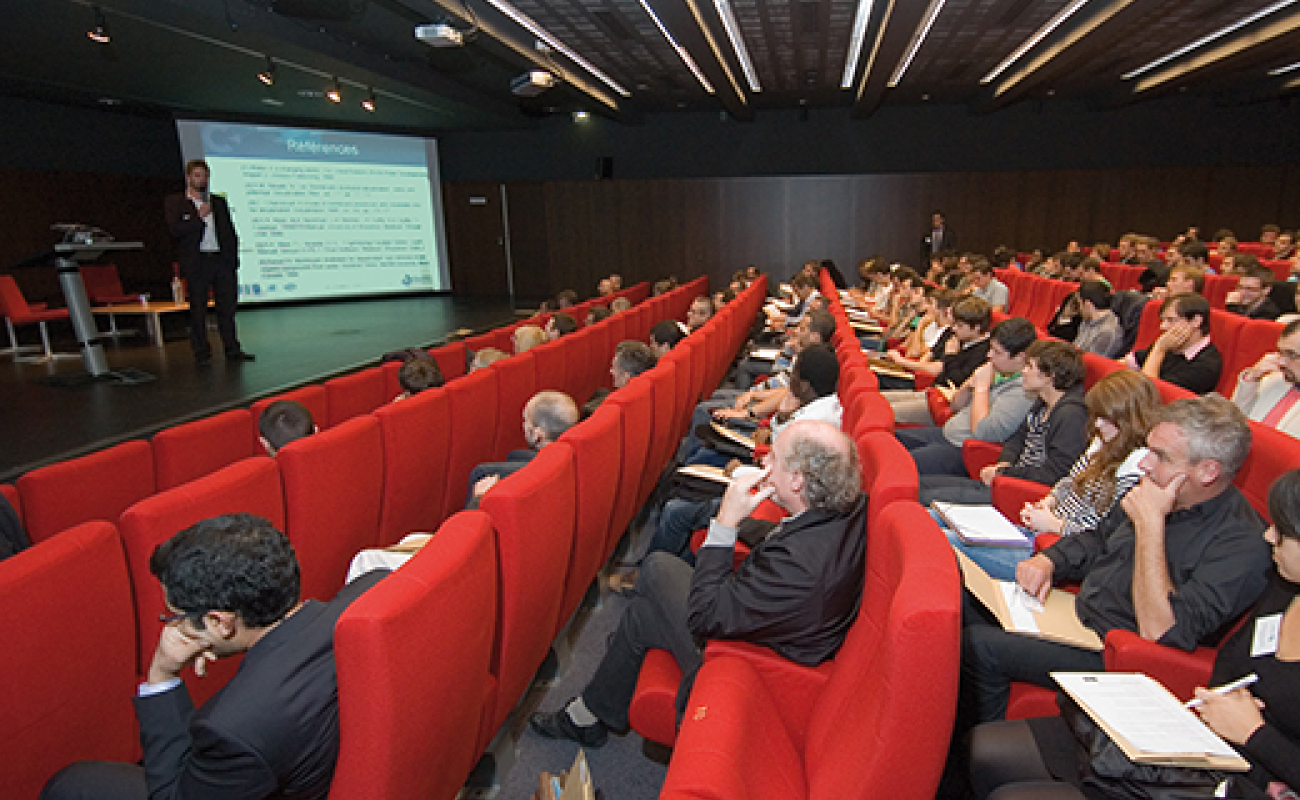 Colloque du Pôle Cristal : des pompes à chaleur aux usages plus souples