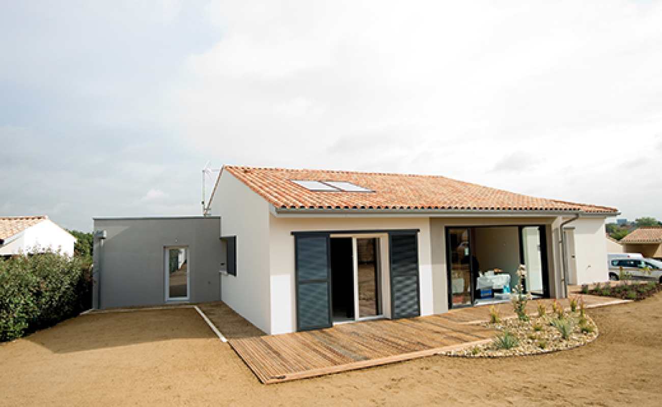 Maison passive à Niort : enveloppe surisolée et vecteur air
